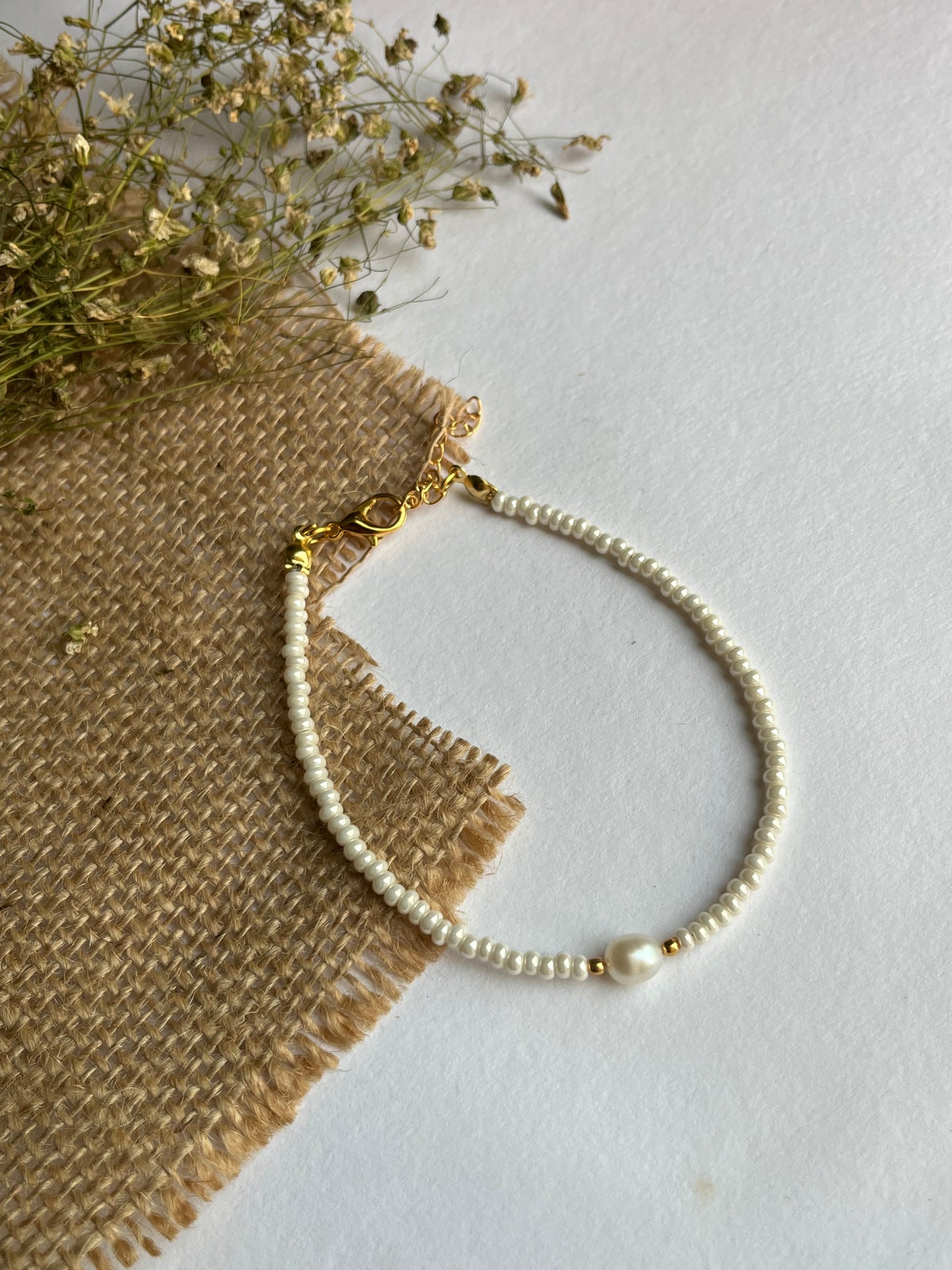 Freshwater pearl anklet