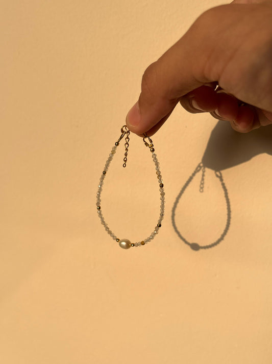 Golden Rutile & Pearl bracelet