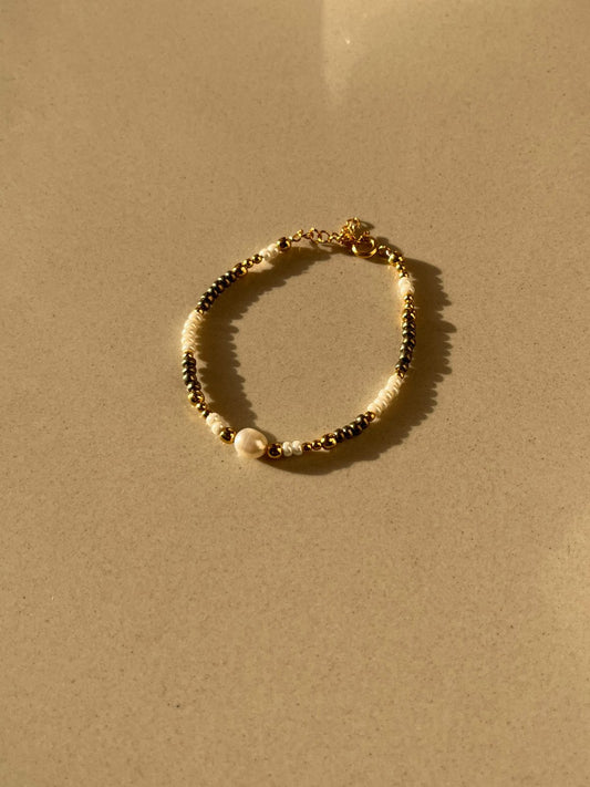 Pearl and Seed Bead Bracelet