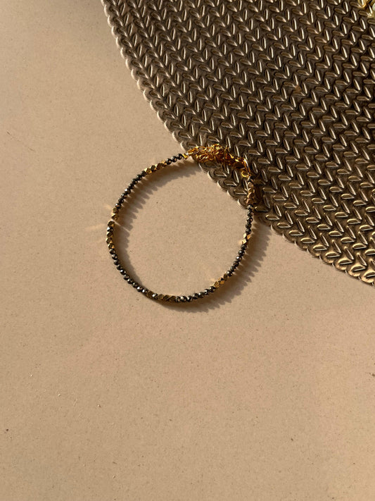 Pyrite gemstone bracelet
